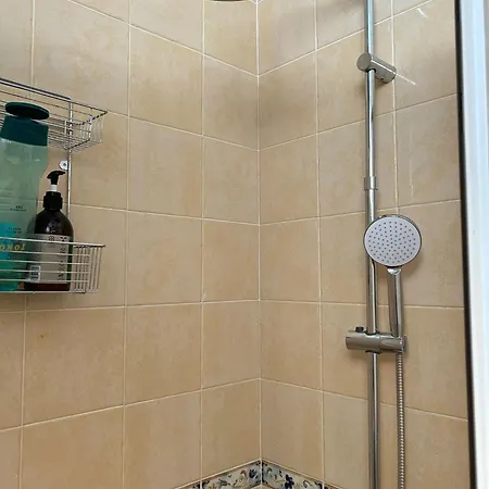 Apartamento Veramar Prime Beachfront Location, Free Parking, Steps To The