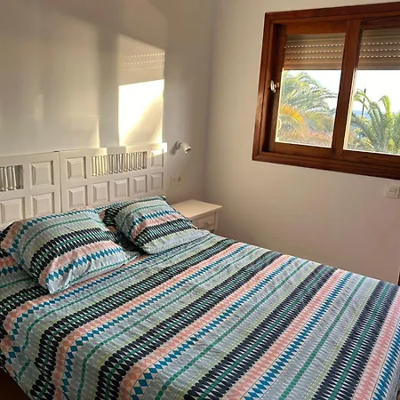 Prime Beachfront Location, Free Parking, Steps To The Appartement